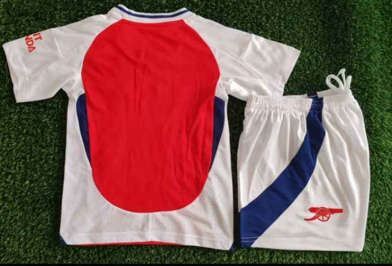 24 25 new Arsenal child jersey 2024 2025 adult kit kids kit  Home and away New adult 24 25 Arsenal soccer jersey 10-20 days. It will arrive in your country