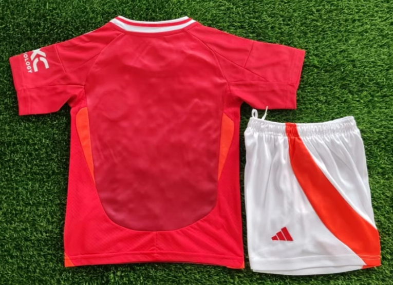 24 25 new Manchester United child jersey 2024 2025 adult kit kids kit  Home and away New adult 24 25 Manchester United soccer jersey 10-20 days. It will arrive in your country
