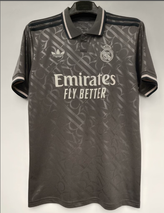 New 24 25 Real Madrid jersey New Real Madrid soccer jersey 10-20 days. It will arrive in your country