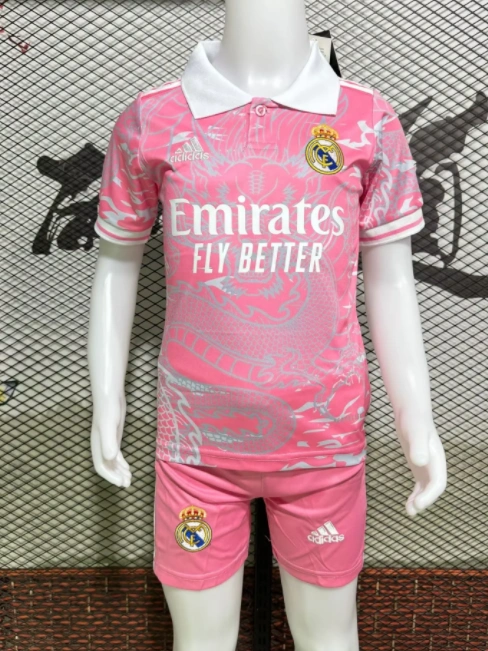 Real Madrid jersey kids kit Home Third away child jersey New 2024 2025 Real Madrid soccer child jersey 10-20 days. It will arrive in your country