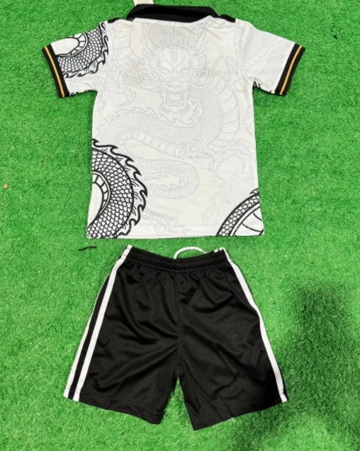 Real Madrid jersey kids kit Home Third away child jersey New 2024 2025 Real Madrid soccer child jersey 10-20 days. It will arrive in your country