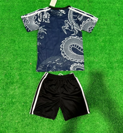 Real Madrid jersey kids kit Home Third away child jersey New 2024 2025 Real Madrid soccer child jersey 10-20 days. It will arrive in your country