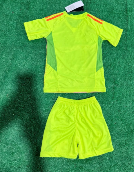Real Madrid jersey kids kit Home Third away child jersey New 2024 2025 Real Madrid soccer child jersey 10-20 days. It will arrive in your country