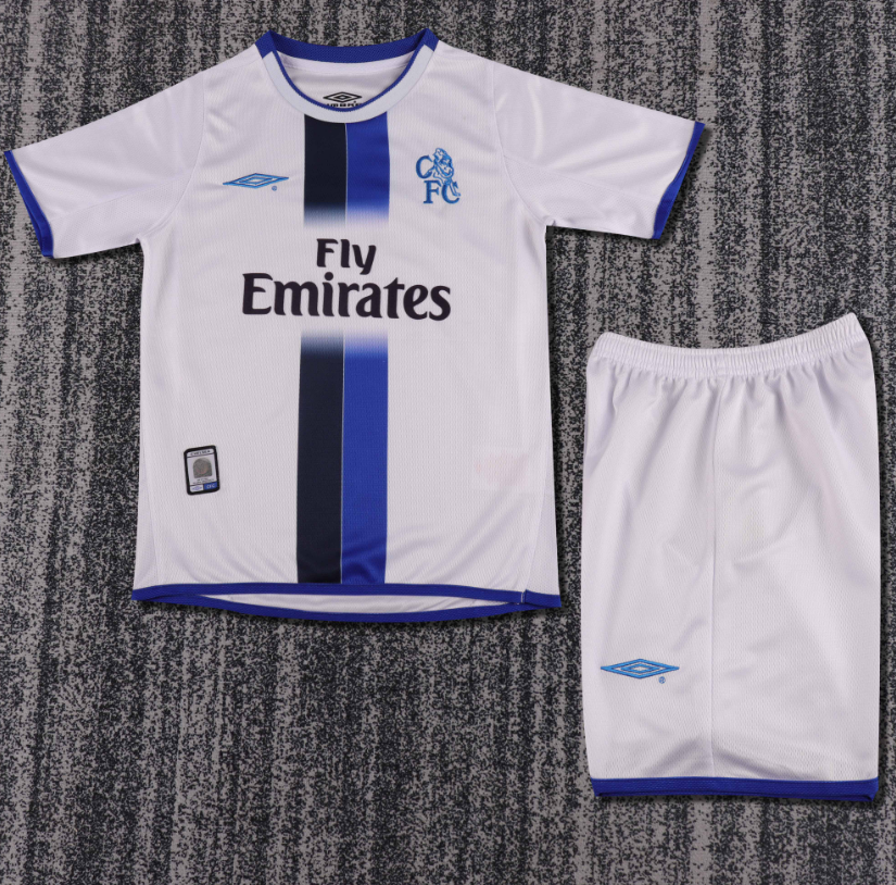 Child kids kit Retro jersey Chelsea jersey kids kit Home Third away 03 11/12 95/97 Chelsea Retro soccer jersey 10-20 days. It will arrive in your country