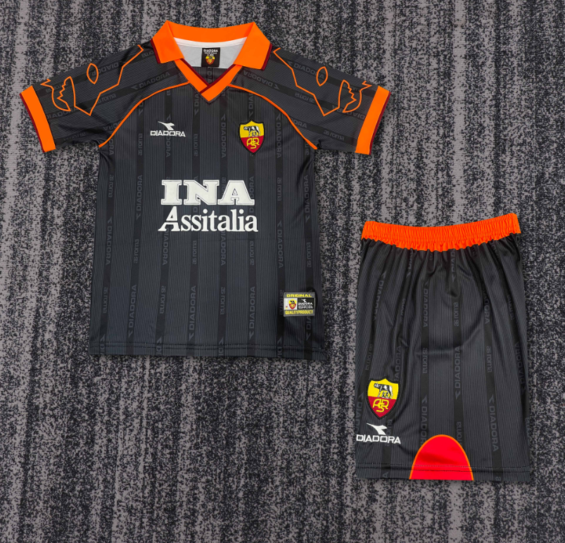 Child kids kit Retro jersey Roma jersey kids kit Home Third away 00/01 1999-00 05-06  1998-99  Roma Retro soccer jersey 10-20 days. It will arrive in your country