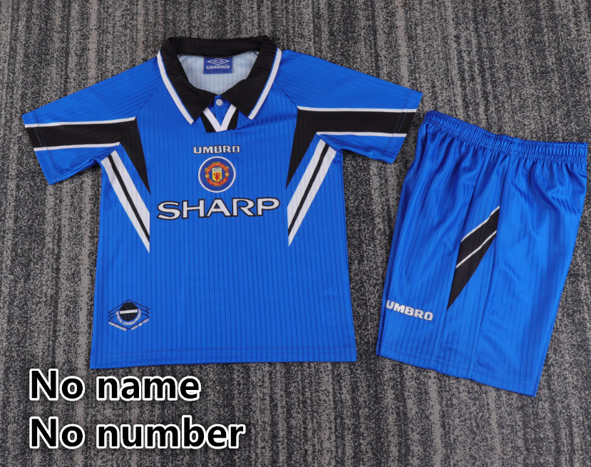 Child kids kit Retro jersey Manchester United jersey kids kit Home Third away 08/09 07/08  2010-11 1996-98 11-12 12/13 1998-99 1990-92  Manchester United Retro soccer jersey 10-20 days. It will arrive in your country