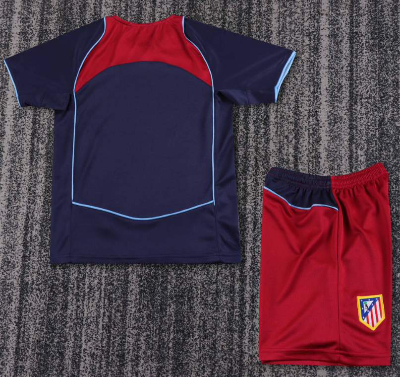 Child kids kit Retro jersey Atletico Madrid  jersey kids kit Home Third away 04/05 Atletico Madrid Retro soccer jersey 10-20 days. It will arrive in your country