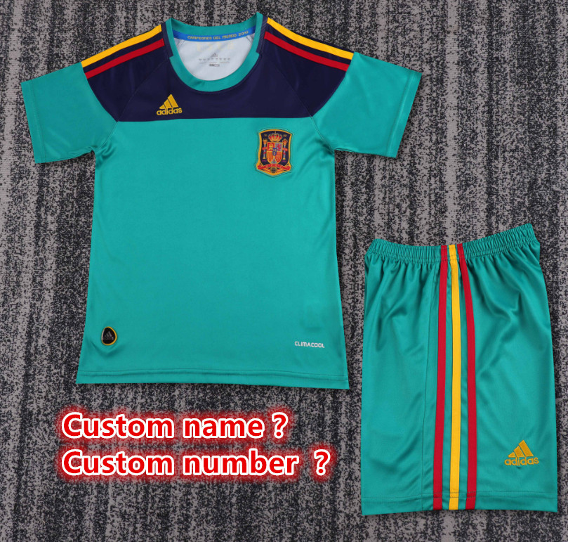 Child kids kit Retro jersey Spain jersey kids kit Home Third away  2010 Spain Retro soccer jersey 10-20 days. It will arrive in your country
