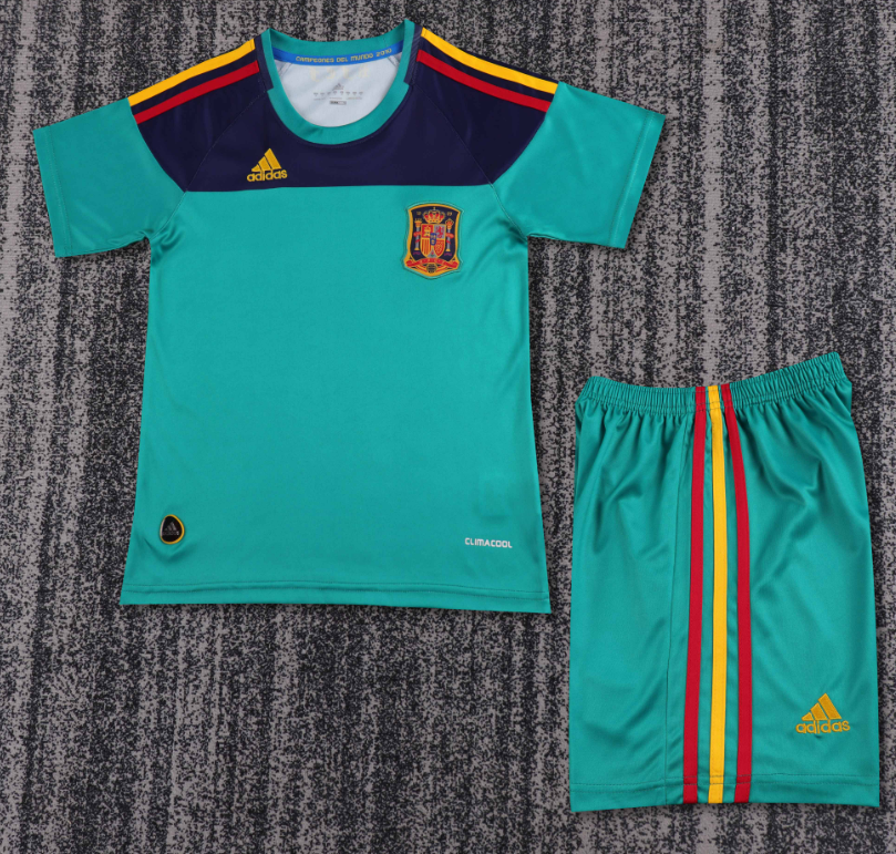Child kids kit Retro jersey Spain jersey kids kit Home Third away  2010 Spain Retro soccer jersey 10-20 days. It will arrive in your country