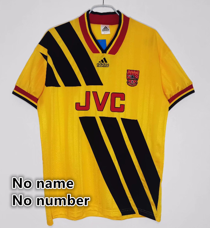 Arsenal Retro jersey 25 26  Home and away New adult Retro  1986 /88  1993/94 1988/90 1986/96  2004/05  1992/93 1995  2001/02 Arsenal soccer jersey 10-20 days. It will arrive in your country days. It will arrive in your country