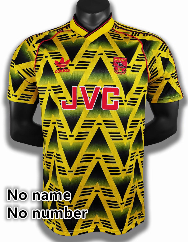 Arsenal Retro jersey 25 26  Home and away New adult Retro  1986 /88  1993/94 1988/90 1986/96  2004/05  1992/93 1995  2001/02 Arsenal soccer jersey 10-20 days. It will arrive in your country days. It will arrive in your country