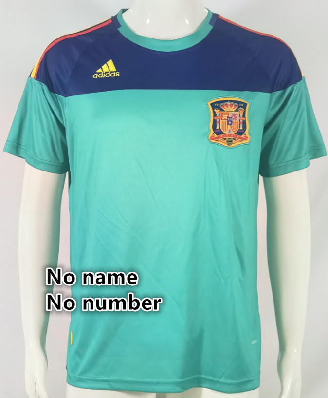 Spain Retro jersey 25 26  Home and away New adult Retro  1996 1994/95  2010 1998 2012 Spain soccer jersey 10-20 days. It will arrive in your country days. It will arrive in your country