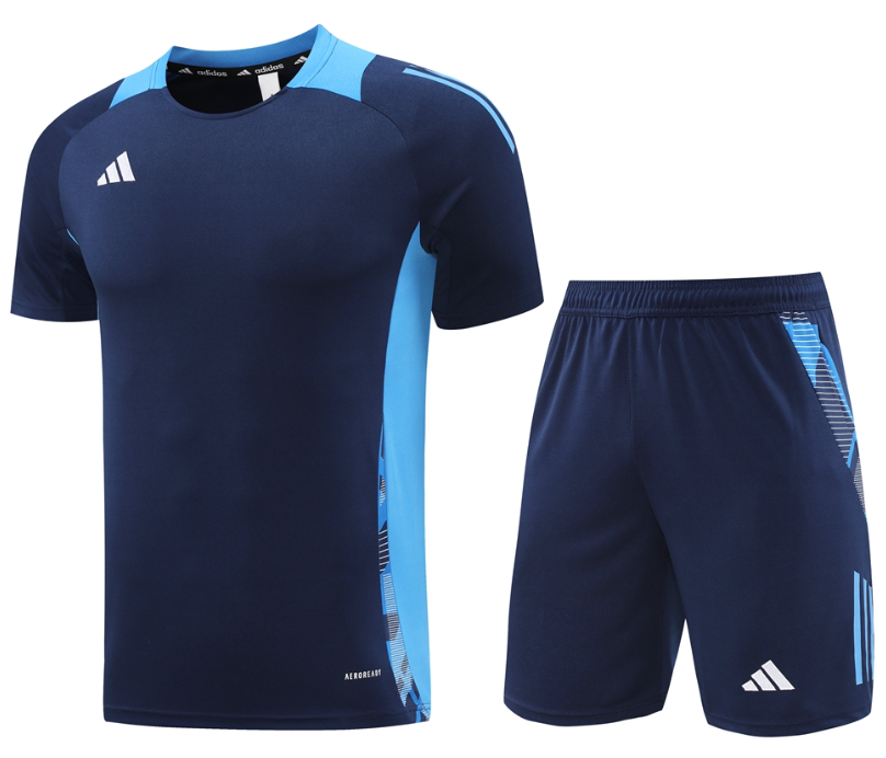 New Adidas Nike  training coat jacket  jersey kids kit adult kit New Adidas Nike coat jacket soccer jersey 10-20 days. It will arrive in your country