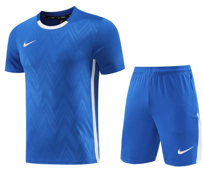 New Adidas Nike  training coat jacket  jersey kids kit adult kit New Adidas Nike coat jacket soccer jersey 10-20 days. It will arrive in your country