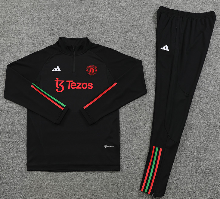 New Manchester United training coat jacket  jersey kids kit adult kit New 24 25 Manchester United training coat jacket soccer jersey 10-20 days. It will arrive in your country