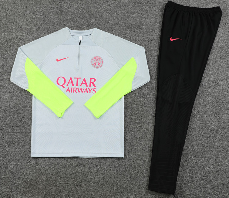 New psg training coat jacket  jersey kids kit adult kit New 24 25 psg training coat jacket soccer jersey 10-20 days. It will arrive in your country
