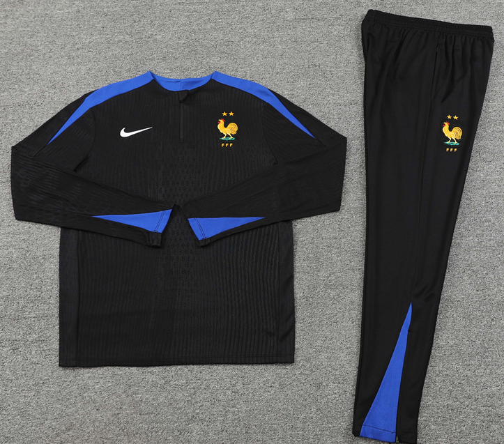 New France training coat jacket  jersey kids kit adult kit New 24 25 France training coat jacket soccer jersey 10-20 days. It will arrive in your country