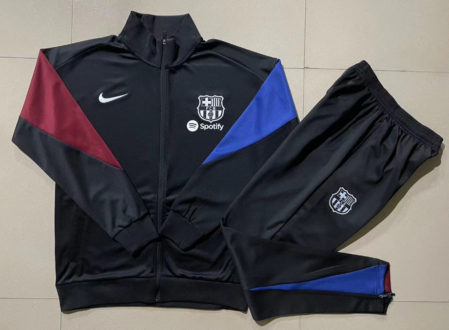New Barcelona training coat jacket  jersey kids kit adult kit New 24 25 Barcelona coat jacket soccer jersey 10-20 days. It will arrive in your country