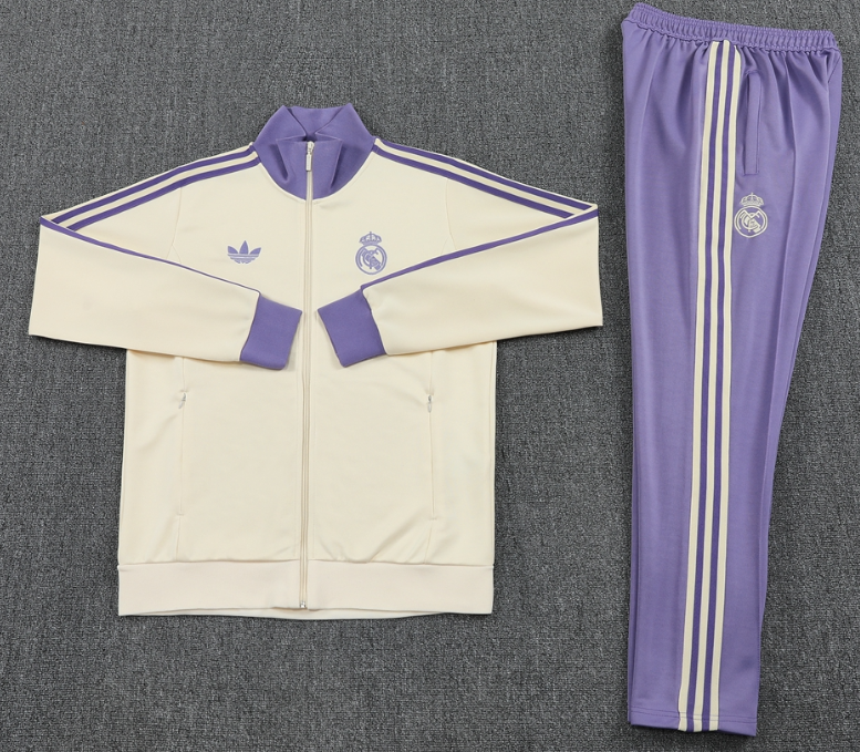 24 25 New Real Madrid training coat jacket  jersey adult kit New 24 25 Real Madrid coat jacket soccer jersey 10-20 days. It will arrive in your country