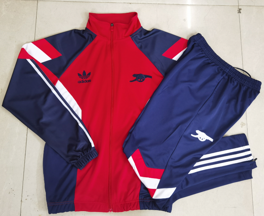 New Arsenal  training coat jacket  jersey kids kit adult kit New 24 25 Arsenal coat jacket soccer jersey 10-20 days. It will arrive in your country