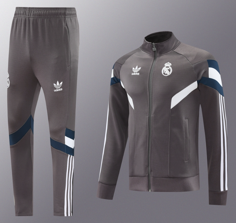 New Real madrid  training coat jacket  jersey kids kit adult kit New 24 25 Real madrid coat jacket soccer jersey 10-20 days. It will arrive in your country
