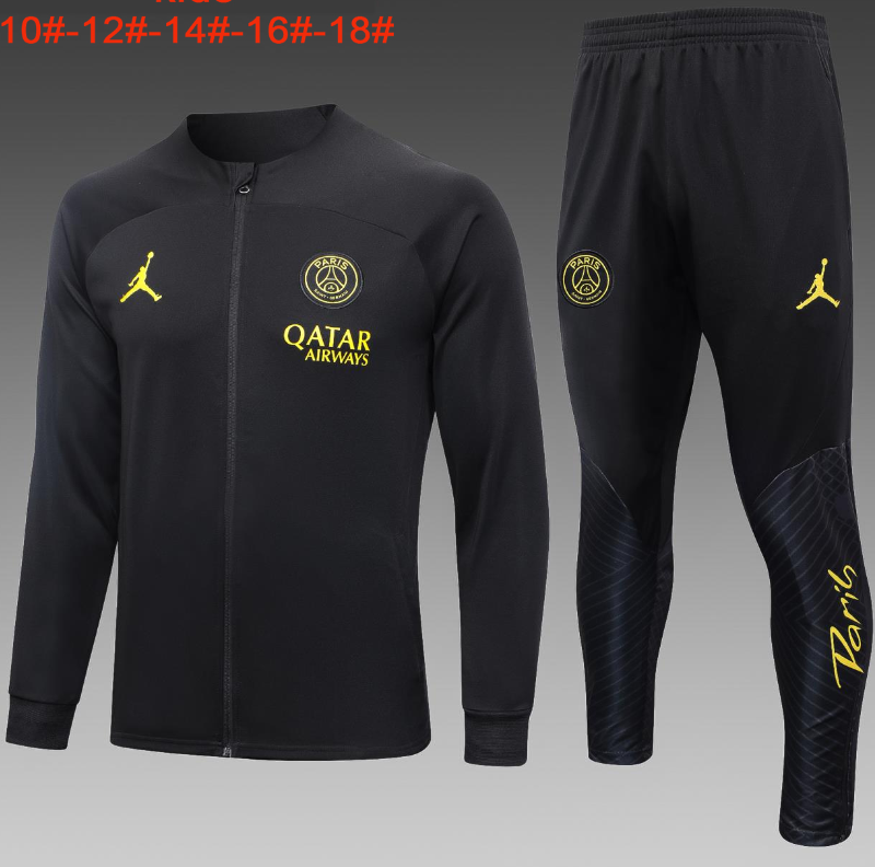 New psg training coat jacket  jersey kids kit adult kit New 24 25 psg coat jacket soccer jersey 10-20 days. It will arrive in your country