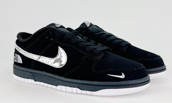 Nike shoes NIKE DUNK SB  Size, 36-45  You can click on the link of the picture below to view more detailed pictures.