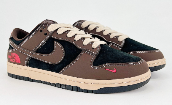 Nike shoes NIKE DUNK SB  Size, 36-45  You can click on the link of the picture below to view more detailed pictures.