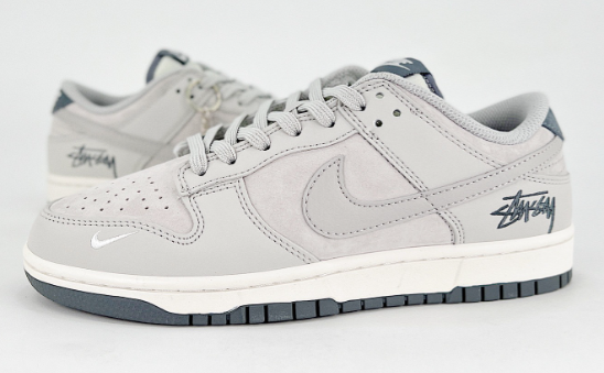 Nike shoes NIKE DUNK SB  Size, 36-45  You can click on the link of the picture below to view more detailed pictures.