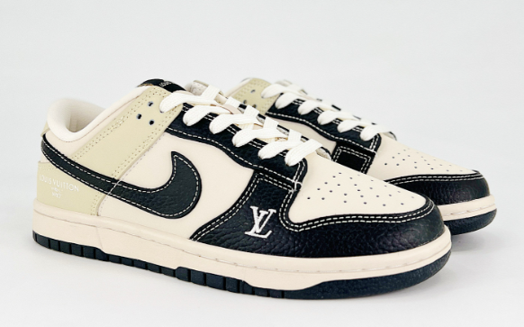Nike shoes NIKE DUNK SB  Size, 36-45  You can click on the link of the picture below to view more detailed pictures.