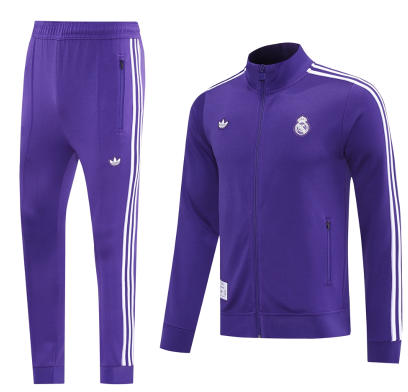 24 25 New Real Madrid training coat jacket  jersey adult kit New 24 25 Real Madrid coat jacket soccer jersey 10-20 days. It will arrive in your country