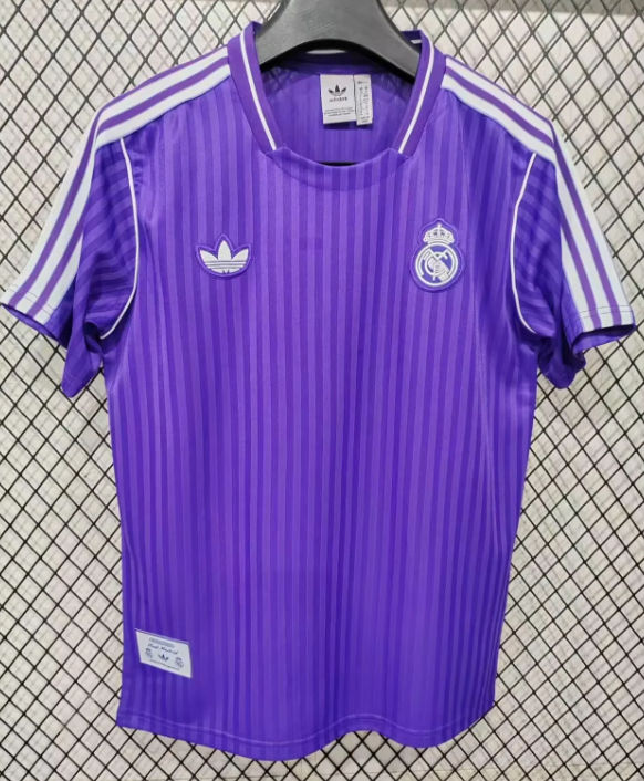 25 26 Real Madrid jersey New adult 25 26 Real Madrid soccer jersey 10-20 days. It will arrive in your country