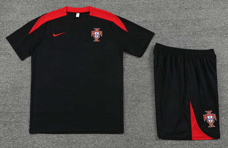 Portugal jersey Pocket zipper pants kids kit New training  adult kit  Home and away 25 26 Portugal soccer jersey 10-20 days. It will arrive in your country