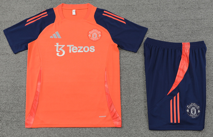 Manchester United jersey Pocket zipper pants kids kit New training  adult kit  Home and away 25 26 JManchester United soccer jersey 10-20 days. It will arrive in your country