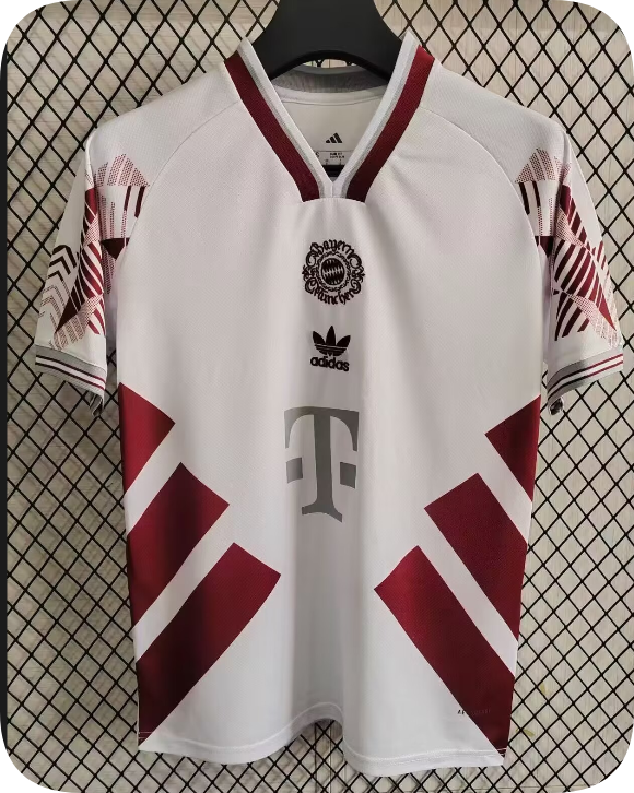Bayern Munich 125th anniversary edition jersey 25 26 Home and away New adult  Bayern Munich soccer jersey 10-20 days. It will arrive in your country