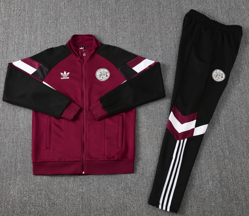 Ajax training coat jacket  jersey kids kit adult kit New 25 26 Ajax coat jacket soccer jersey 10-20 days. It will arrive in your country
