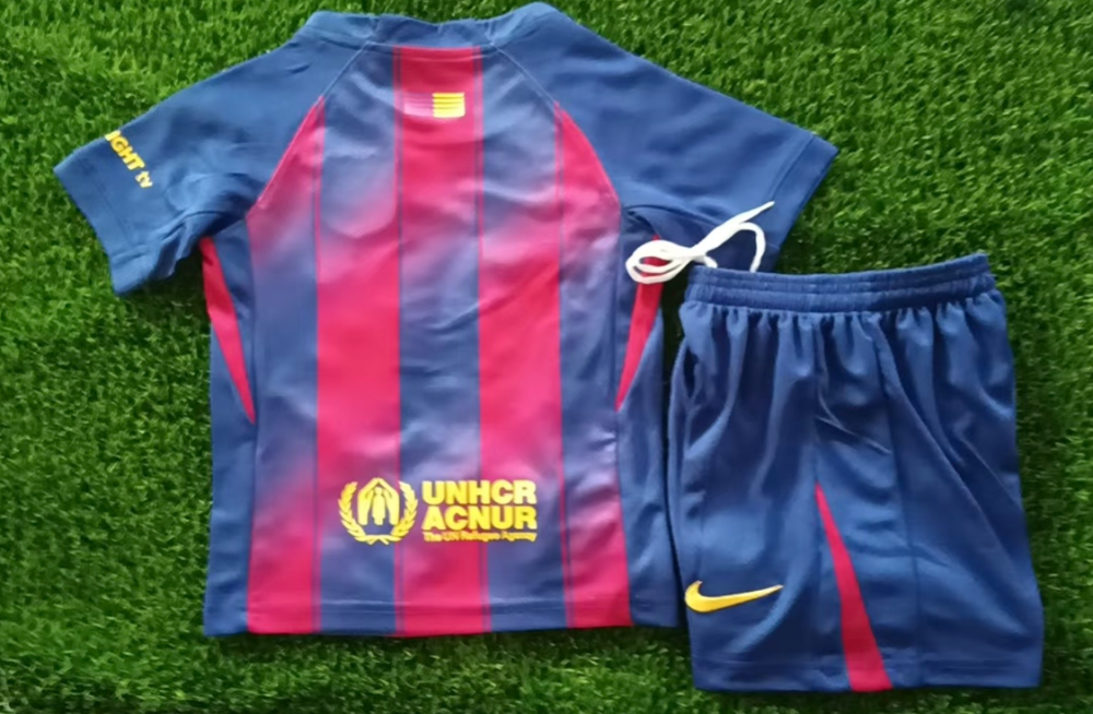 Barcelona  jersey Home and away kids kit 25 26 Barcelona soccer jersey 10-20 days. It will arrive in your country