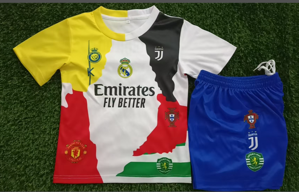 Real Madrid new R0NALDO  jersey 2025 2026  Home and away New kids kit  25/26 R0NALDO soccer jersey 10-20 days. It will arrive in your country