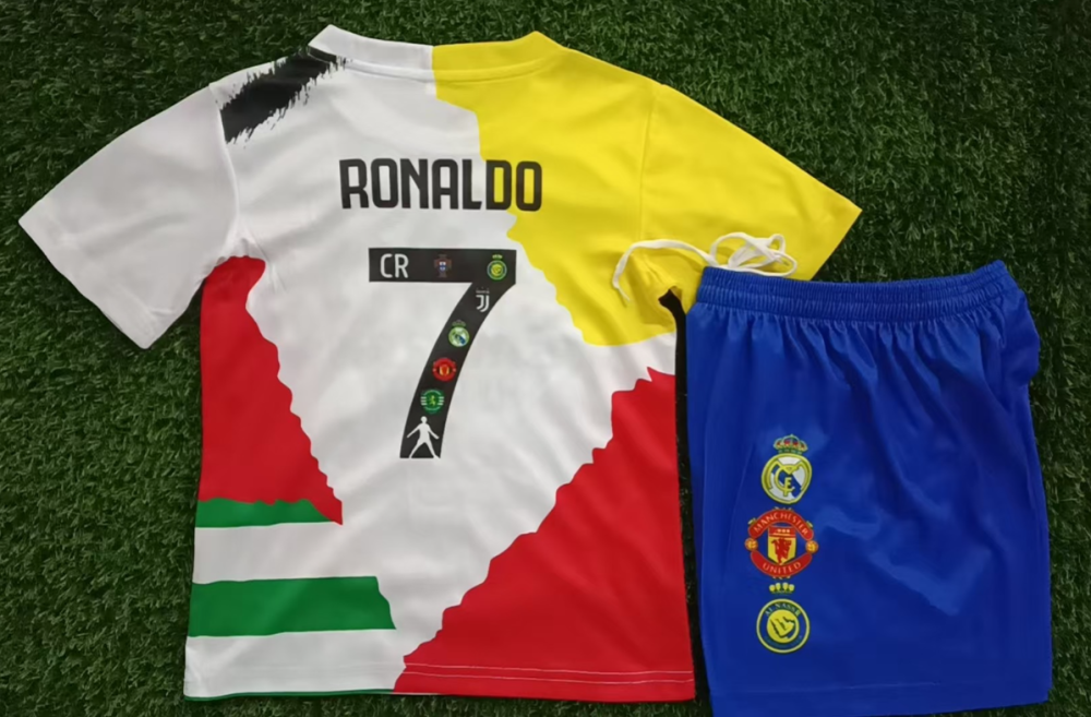 Real Madrid new R0NALDO  jersey 2025 2026  Home and away New kids kit  25/26 R0NALDO soccer jersey 10-20 days. It will arrive in your country