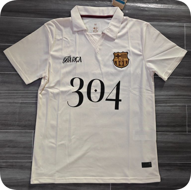 Barcelona jersey  Home and away New adult 24 25 Barcelona soccer jersey 10-20 days. It will arrive in your country