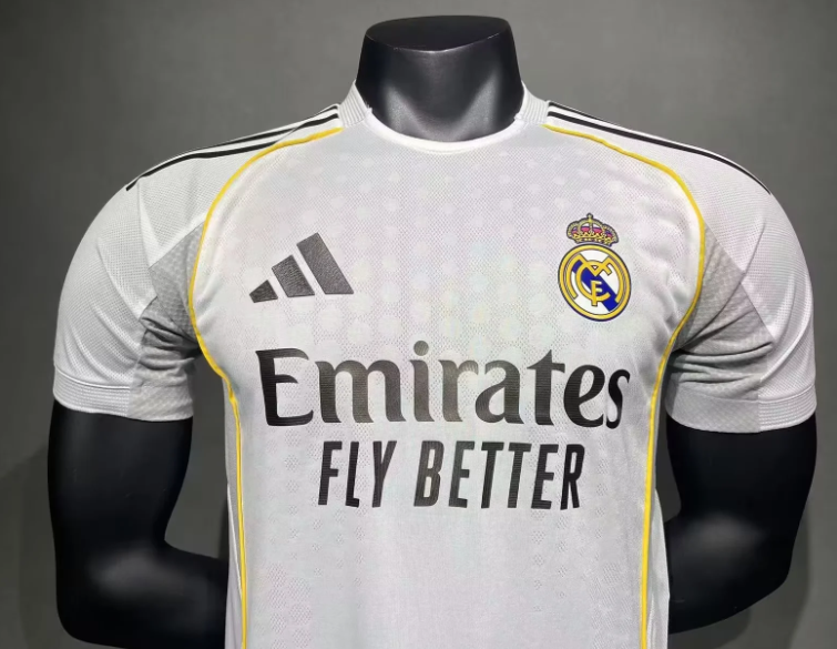 25 26  Real Madrid Player edition  jersey Home and away New adult 25 26 AC Real Madrid soccer jersey 10-20 days. It will arrive in your country