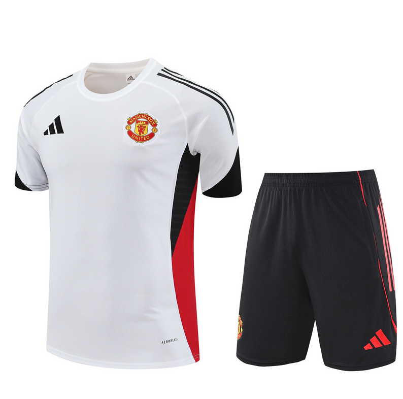 New 25 26 Manchester United jersey Pocket zipper pants kids kit New training adult kit Home and away 2025 2026 Manchester United soccer jersey 10-20 days. It will arrive in your country