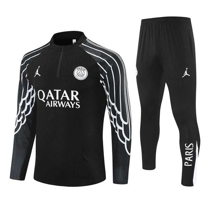 25 26 New psg training coat jacket Jordan jersey Pocket zipper pants adult kit New 2025 2026 Paris coat jacket soccer jersey 10-20 days. It will arrive in your country