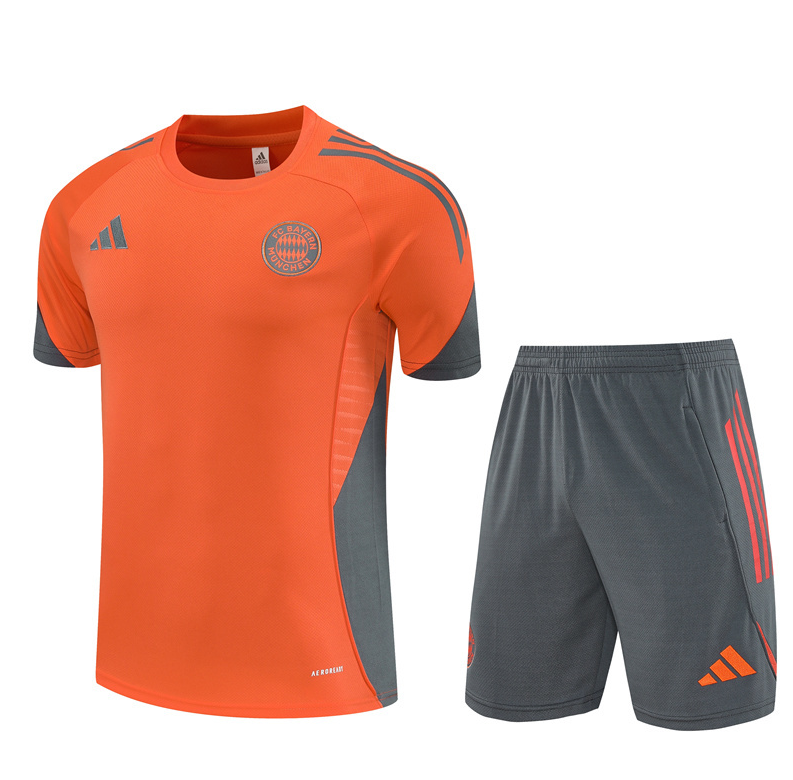 New 25 26 Bayern Munich jersey Pocket zipper pants kids kit New training adult kit 2025 2026 New Bayern soccer jersey 10-20 days. It will arrive in your country