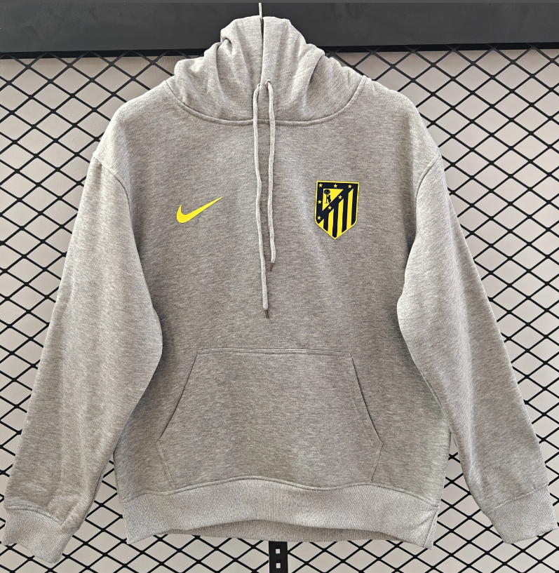 Atletico Madrid Thick fleece pullover and coat  training coat jacket jersey adult kit New 25 26 Atletico Madrid jacket soccer jersey 10-20 days. It will arrive in your country
