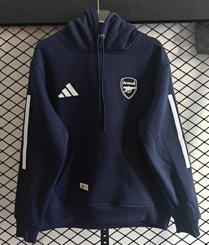 Arsenal training coat jacket jersey Thick fleece pullover and coat adult kit New 25 26 Arsenal jacket soccer jersey 10-20 days. It will arrive in your country