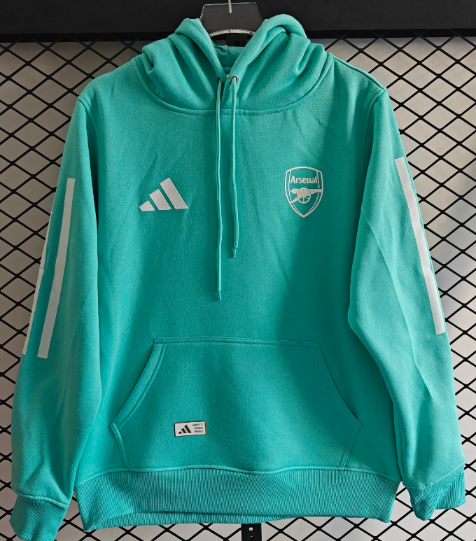 Arsenal training coat jacket jersey Thick fleece pullover and coat adult kit New 25 26 Arsenal jacket soccer jersey 10-20 days. It will arrive in your country