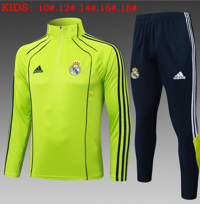 25 26 Real Madrid training coat jacket  jersey kids kit adult kit 2025 2026 New Real Madrid training coat jacket soccer jersey 10-18 days. It will arrive in your country