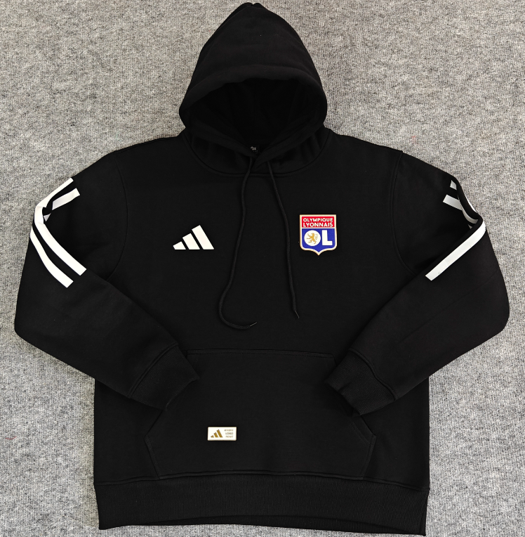 Lyon  training coat jacket jersey Thick fleece pullover and coat adult kit New 25 26 Lyon jacket soccer jersey 10-20 days. It will arrive in your country