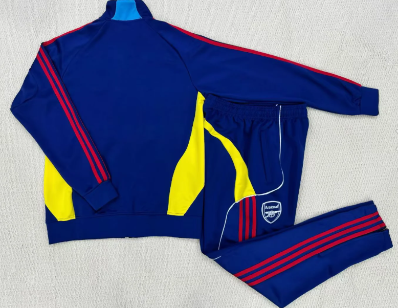 25 26 kit  Arsenal training coat jacket  jersey adult kit New 25 26 Arsenal coat jacket soccer jersey 10-20 days. It will arrive in your country
